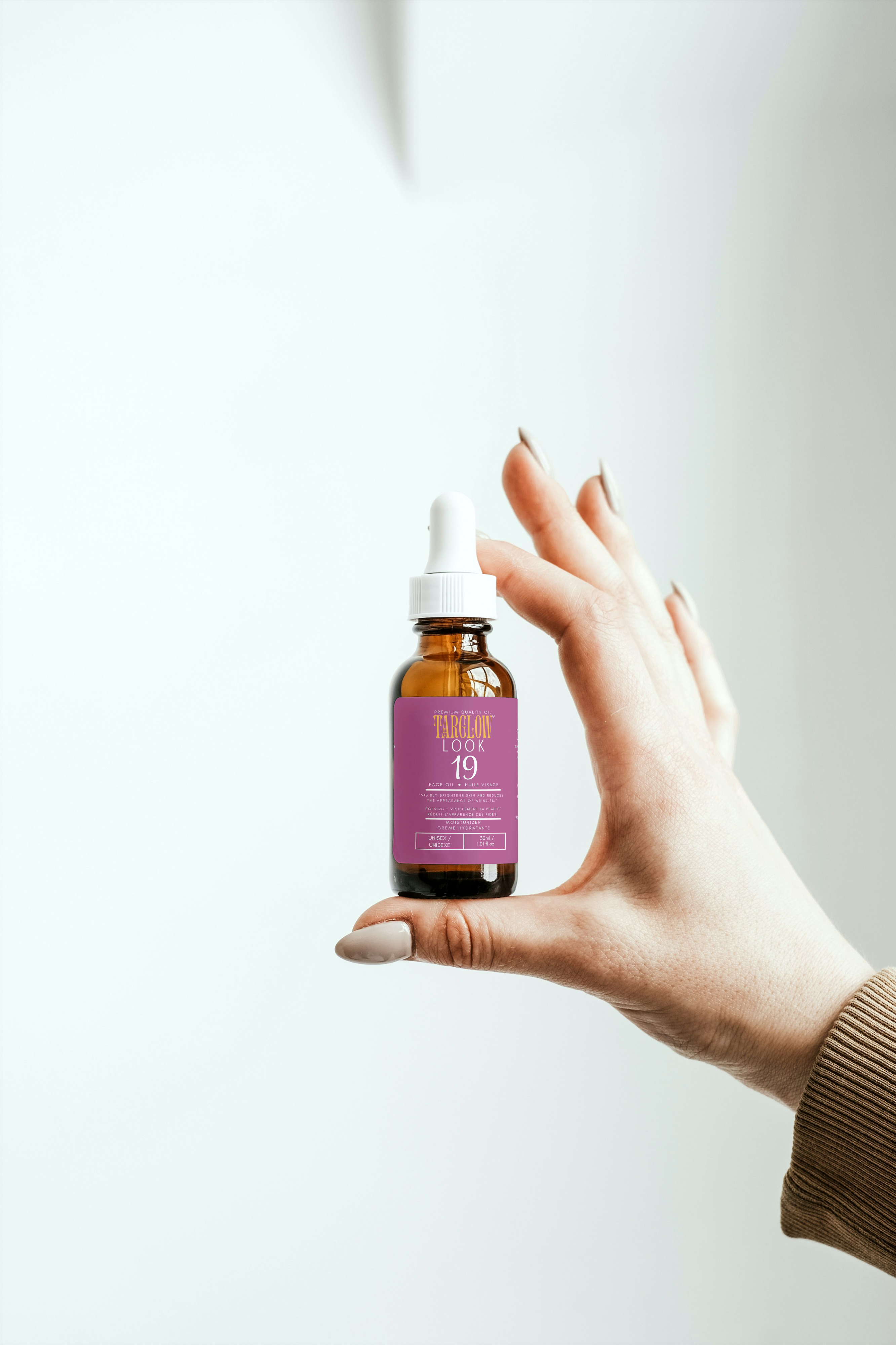 Look 19 – Premium Organic Face Oil 30 ml / 1.01 fl oz