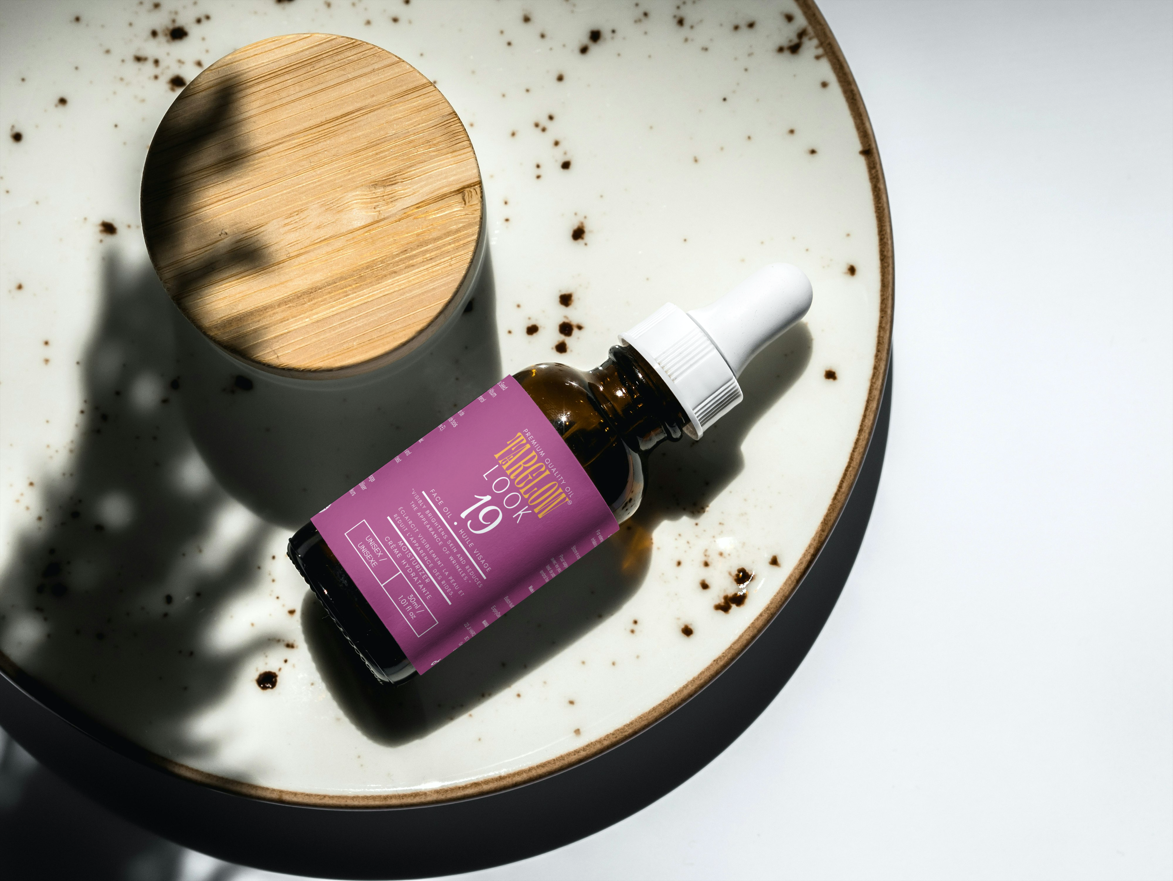 Look 19 – Premium Organic Face Oil 30 ml / 1.01 fl oz
